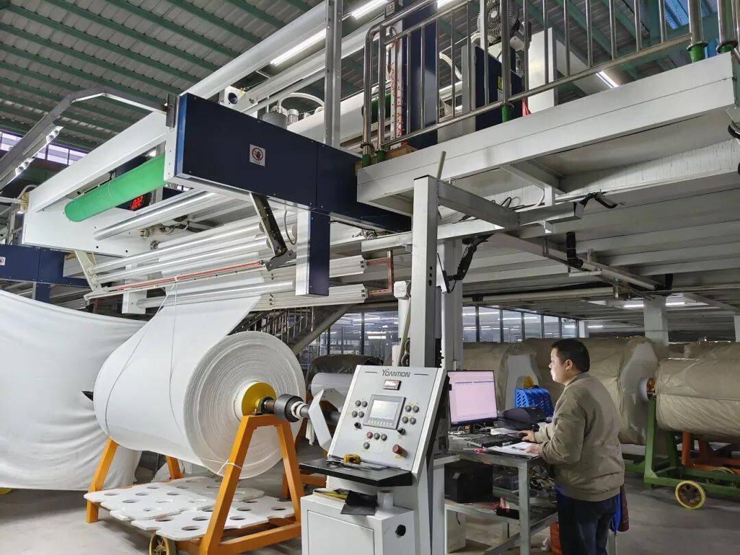 从零到“国字号”！永州这个小镇10年“织”出近百亿产值形成“